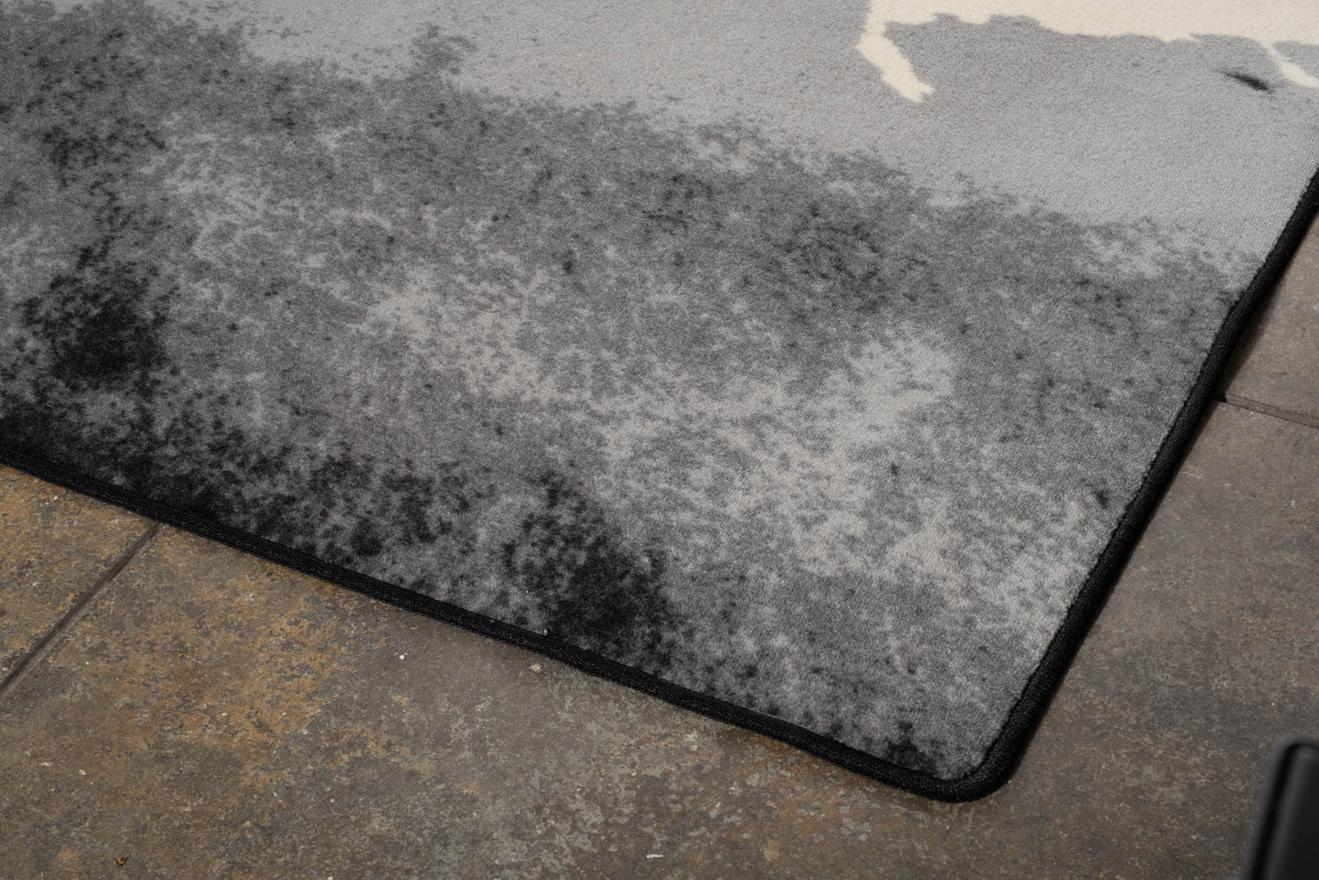 THE SPINE RUG
