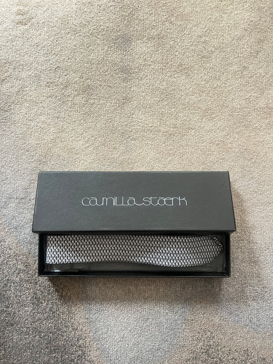 THE PANTHER TIE / SILVER W/ BLACK / LIMITED EDITION