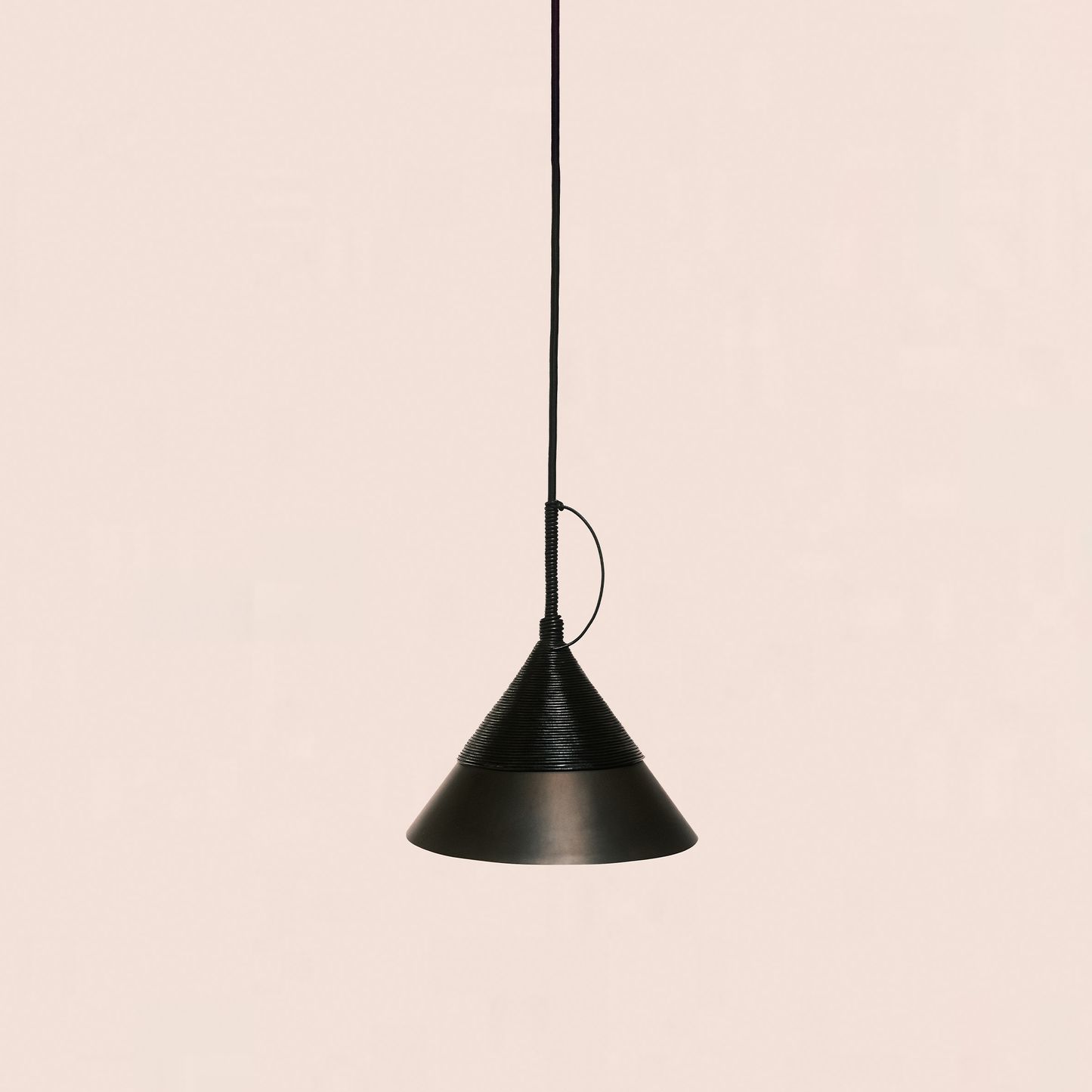 THE LEATHER KNOT PENDANT