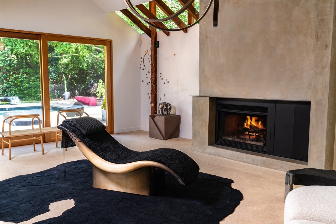 THE SIGNATURE CHAISE NO. 1