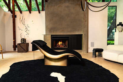 THE SIGNATURE CHAISE NO. 1