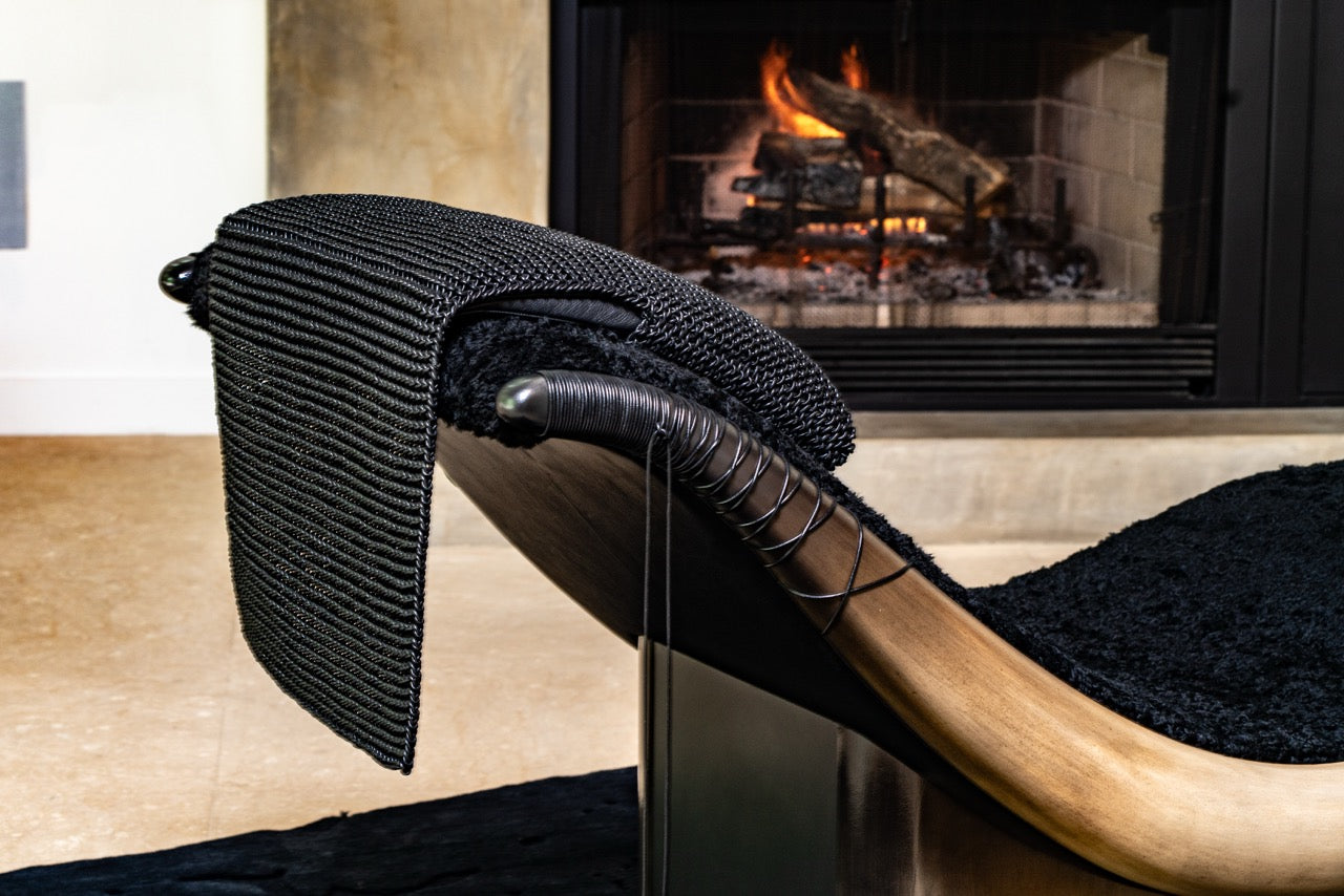 THE SIGNATURE CHAISE NO. 1