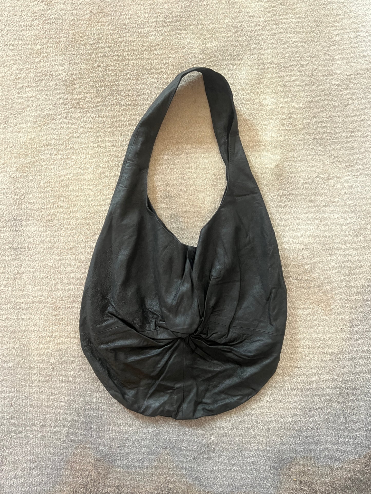 LA MAÎTRESSE SHOULDER KNOT BAG / BLACK LEATHER / LIMITED EDITION