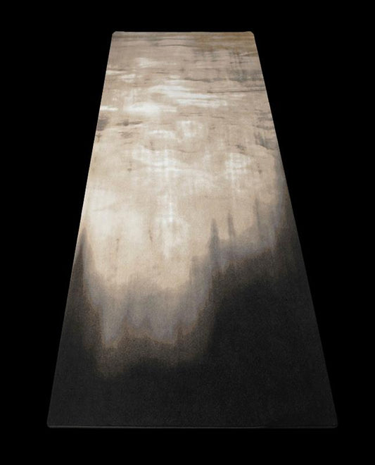 THE BLIXEN RUNNER