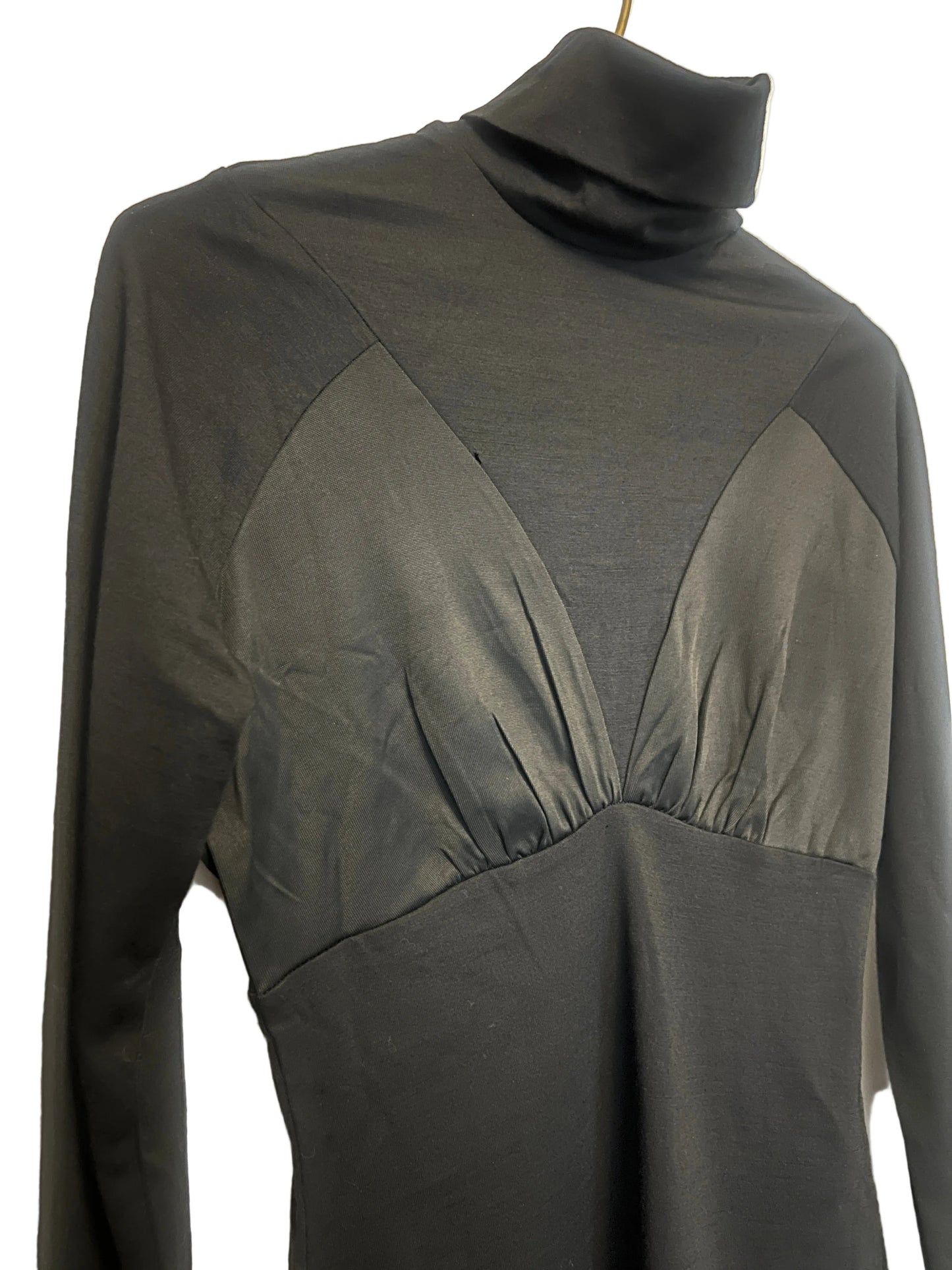 STÆRK ARCHIVE | 
THE CAVALIÉR CUPPED TURTLENECK / BLACK / LIMITED EDITION
