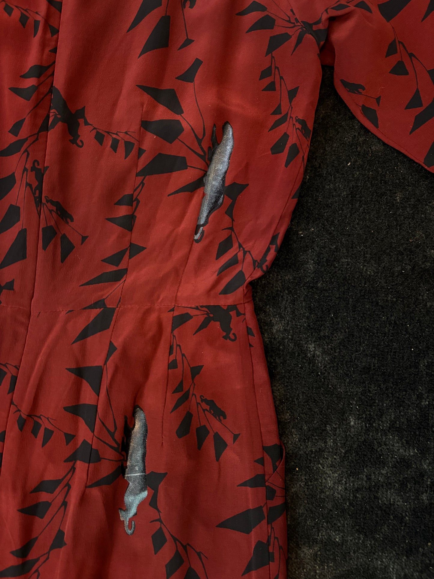 STÆRK ARCHIVE | 
LA MAÎTRESSE PANTHER DRESS / RED & BLACK / LIMITED EDITION