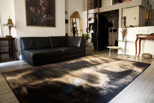 THE FINCH RUG