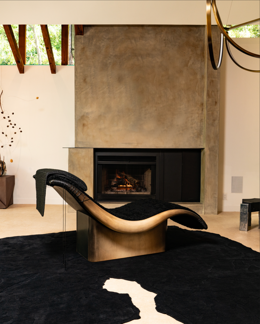 THE SIGNATURE CHAISE NO. 1
