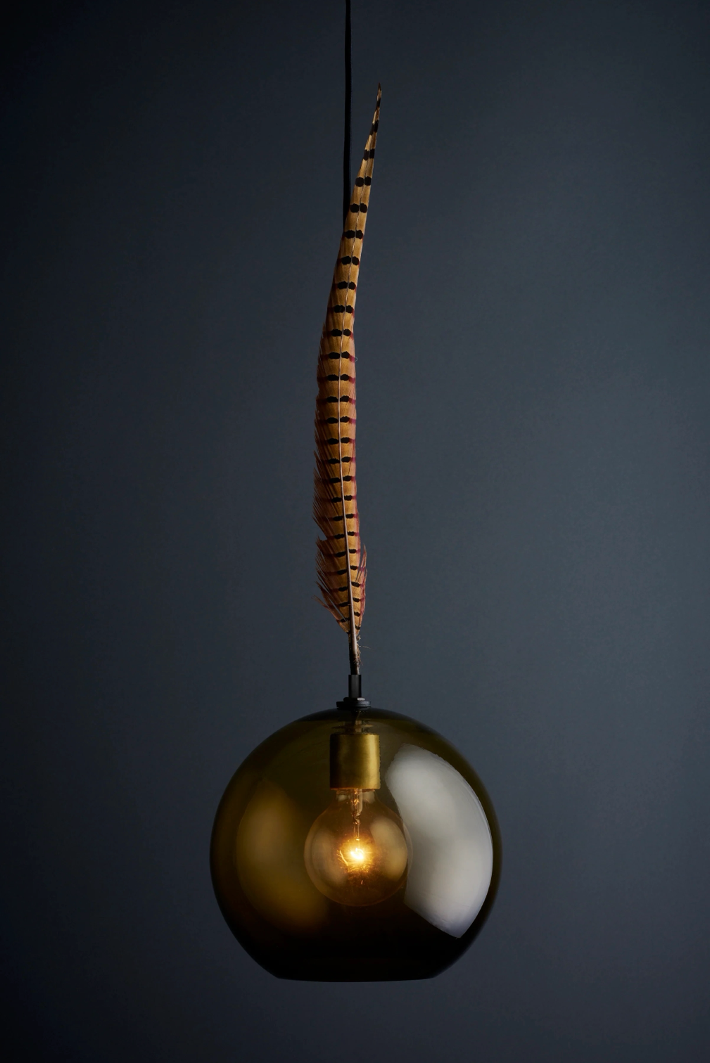 THE SMOKY FEATHER PENDANT