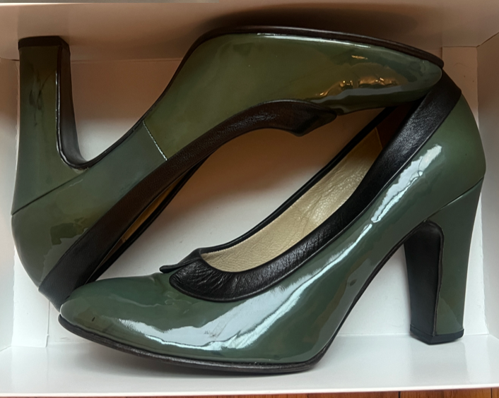 STÆRK ARCHIVE | LA MAÎTRESSE COLAR BLOCK HEEL PUMP / ASSORTED