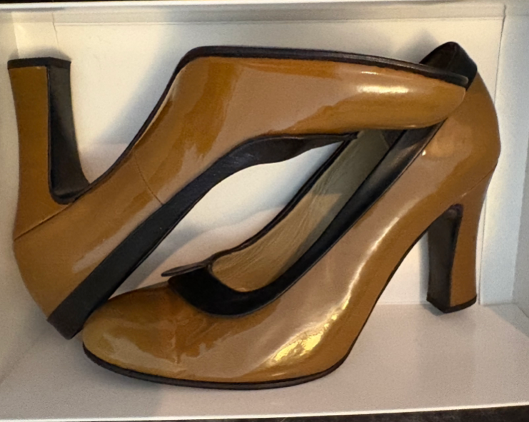 STÆRK ARCHIVE | LA MAÎTRESSE COLAR BLOCK HEEL PUMP / ASSORTED