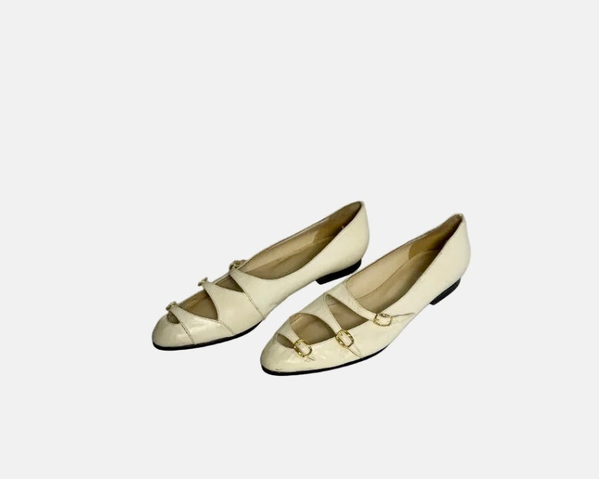 STÆRK ARCHIVE | THE WALK WITH ME BUCKLE BALLERINA / BUTTER & WHITE