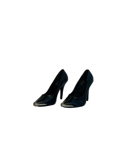 STÆRK ARCHIVE | THE PHOTOGRAPHER STEEL CAP HEELS / BLACK