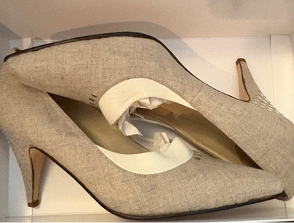 STÆRK ARCHIVE | THE STORYTELLER BLIXEN PUMP / CANVAS & LEATHER