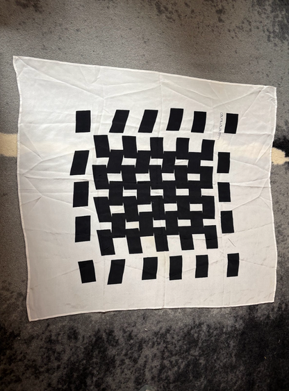 STÆRK ARCHIVE | 
THE EILEEN GRAY SCARF / WHITE & BLACK / LIMITED EDITION