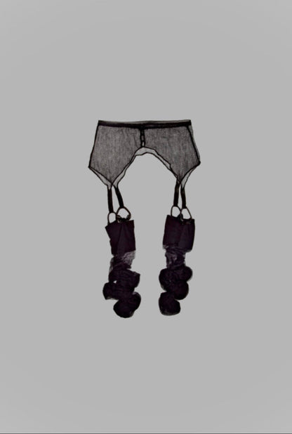 THE VANITAS GARTER & BUTTON STOCKINGS