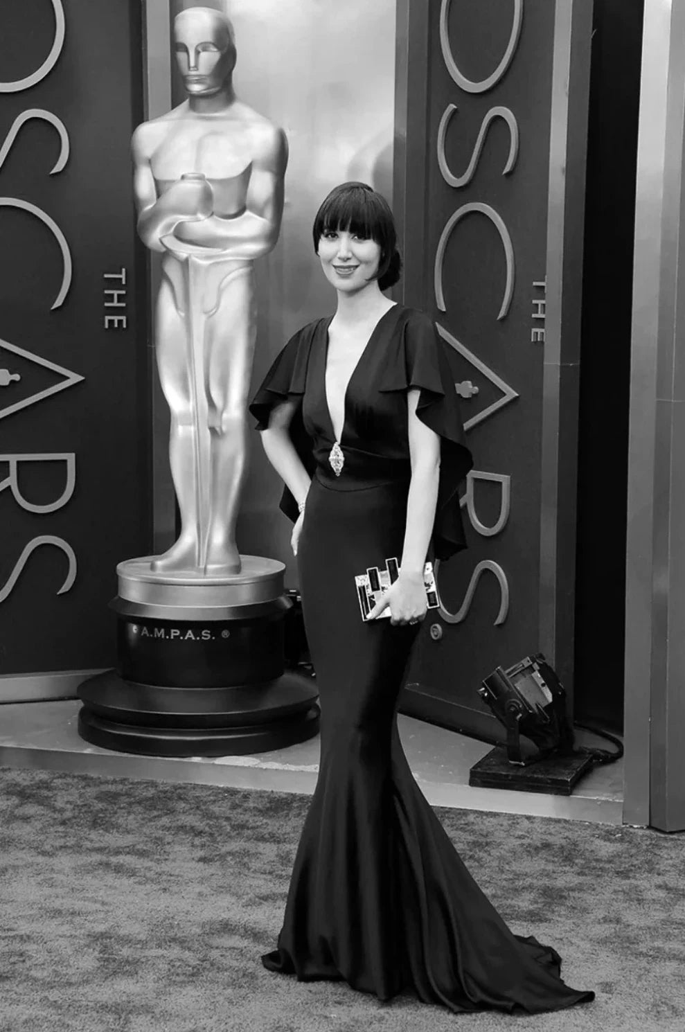 THE KAREN O OSCAR GOWN