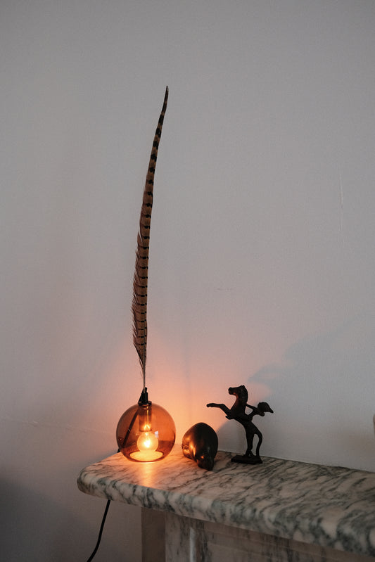 STÆRK ARCHIVE | THE SMOKY FEATHER TABLE LAMP / SHOWROOM SAMPLE / DARK AMBER COLOR